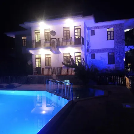 Sefa Ολουντενίζ